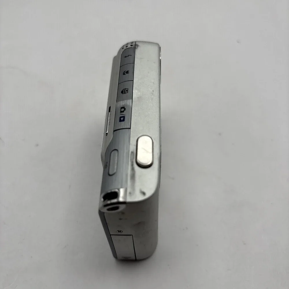 HP Photosmart ‎ R 742  Digital Camera  3X Optical Zoom. Tested works